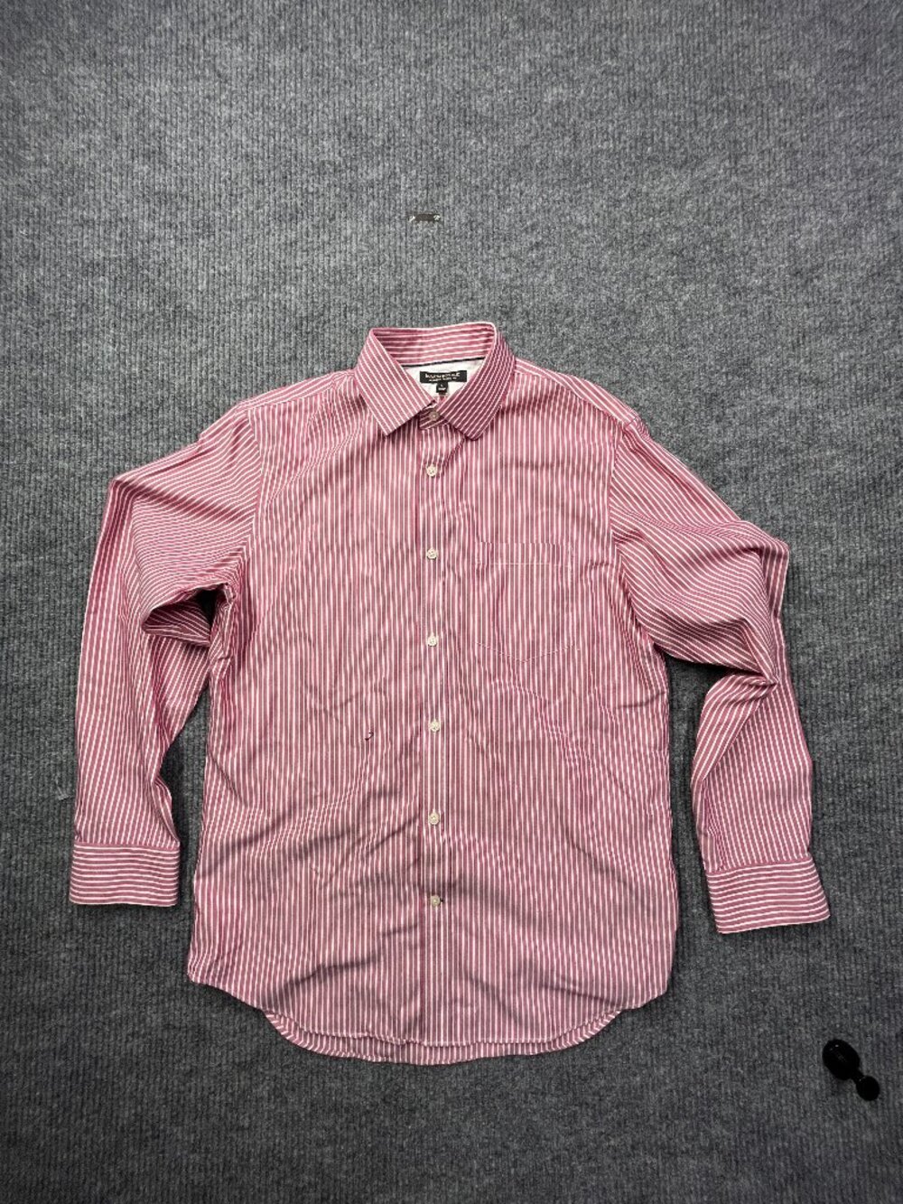 Banana Republic Button Up Shirt Medium Red White Stripes Collared Long Sleeve